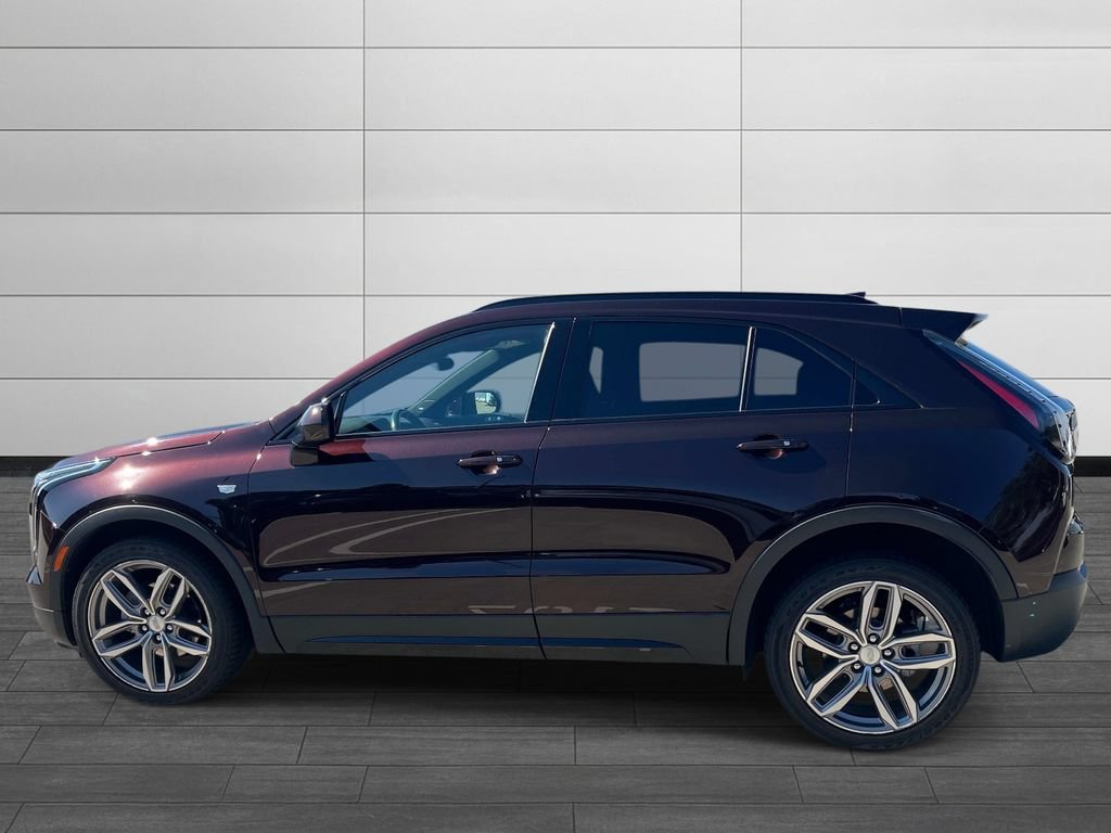 Used 2020 Cadillac XT4 Sport w/ Cold Weather Package FWD image 2