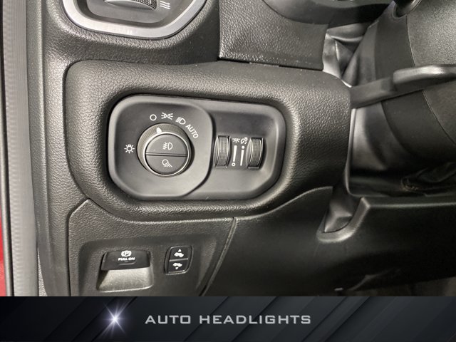 Used 2023 RAM 1500 Laramie AWD/4WD image 29