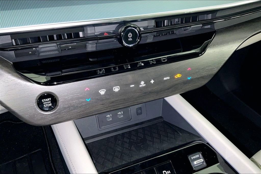 Certified 2025 Nissan Murano SL AWD/4WD image 31