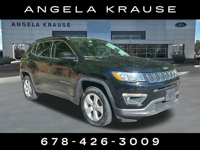 Used 2018 Jeep Compass Latitude w/ Cold Weather Group AWD/4WD image 1