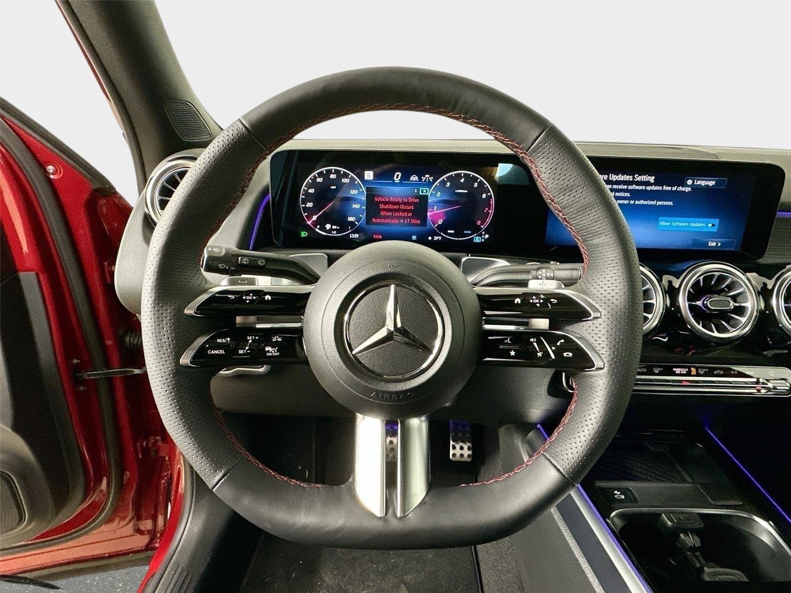 Used 2026 Mercedes-Benz GLB 250 4MATIC image 11