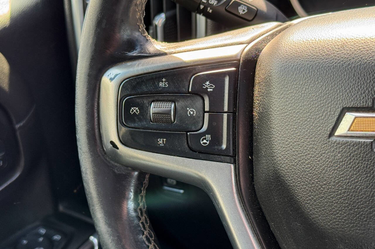 Used 2020 Chevrolet Silverado 3500 LTZ w/ LTZ Plus Package image 37