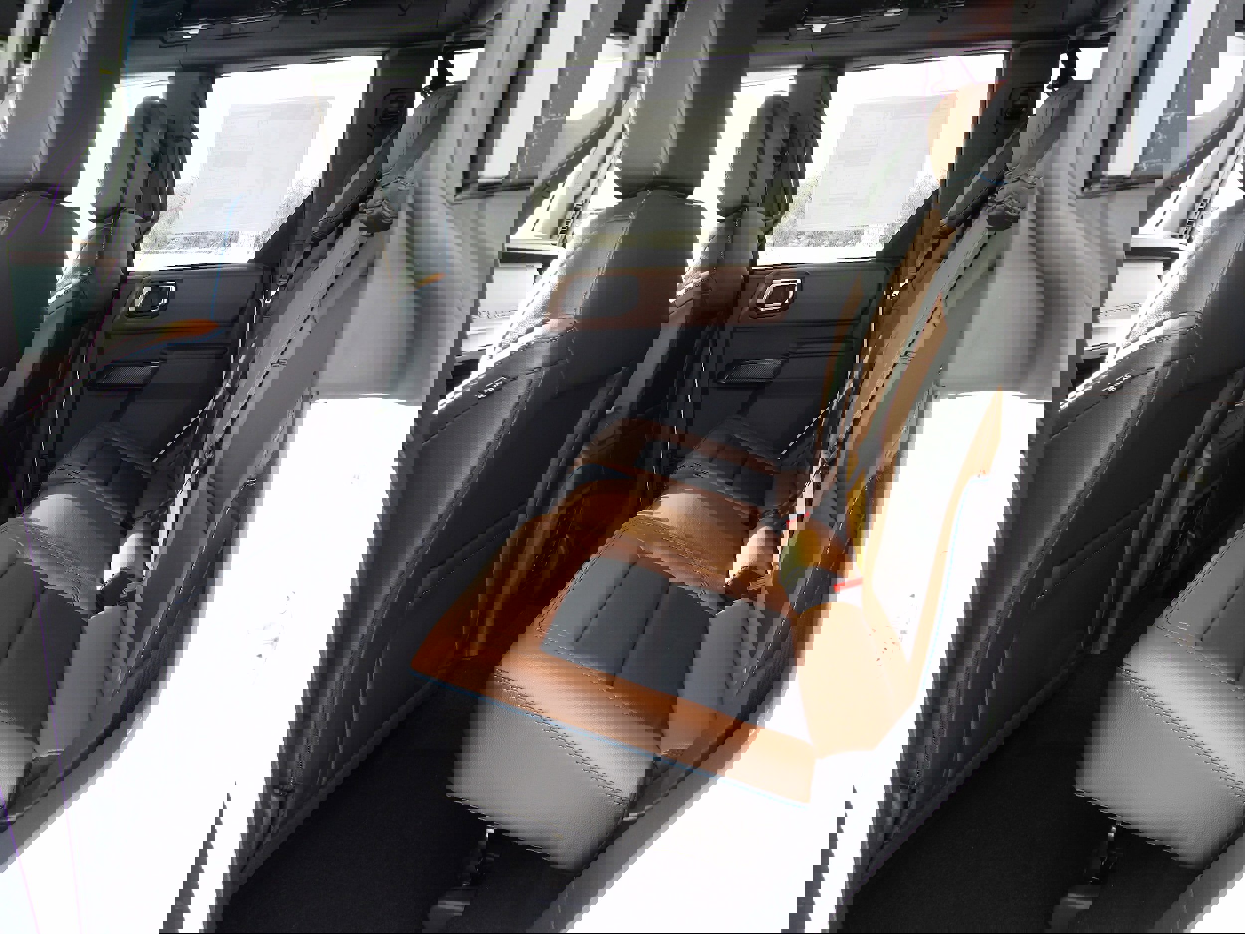 New 2024 Ford Bronco Outer Banks image 13