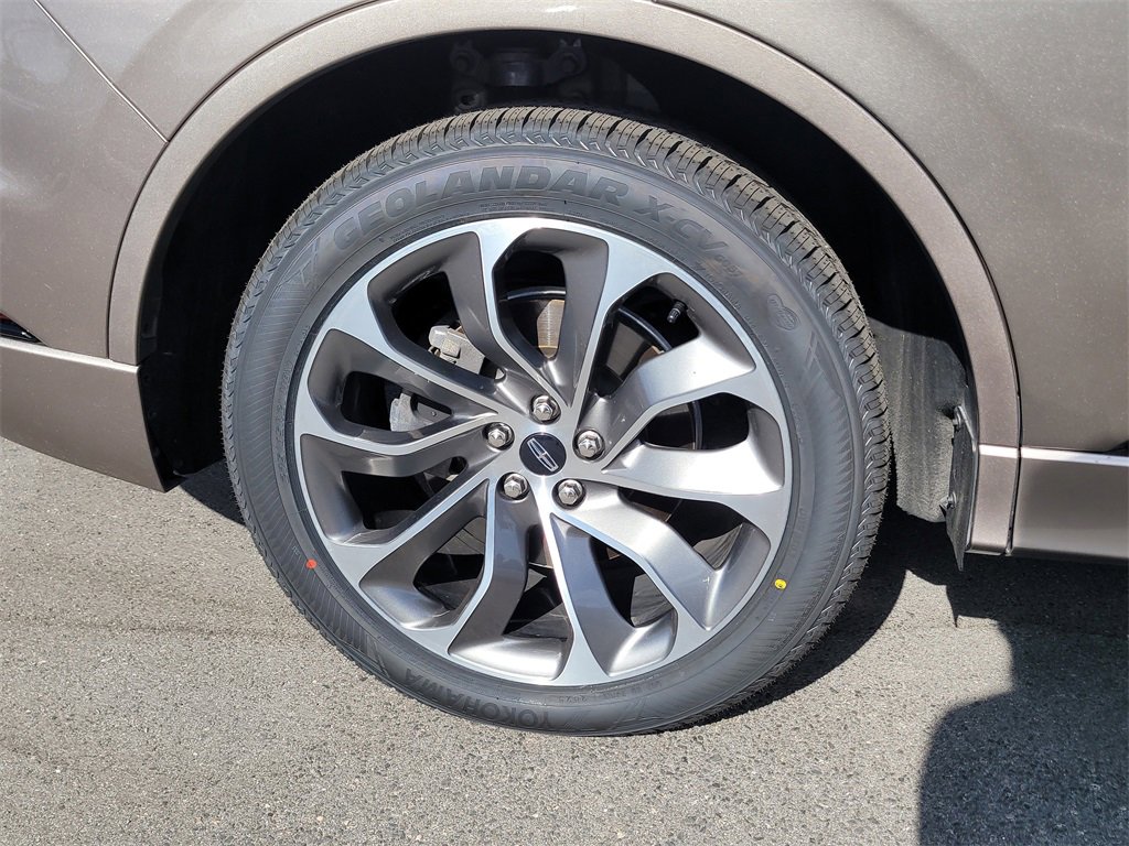 Certified 2021 Lincoln Aviator Grand Touring w/ Equipment Group 302A image 5