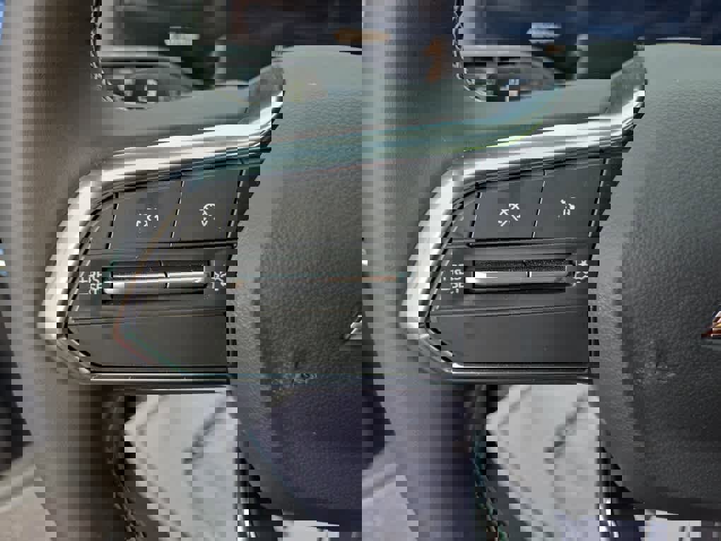 New 2026 Chevrolet Equinox EV LT image 19