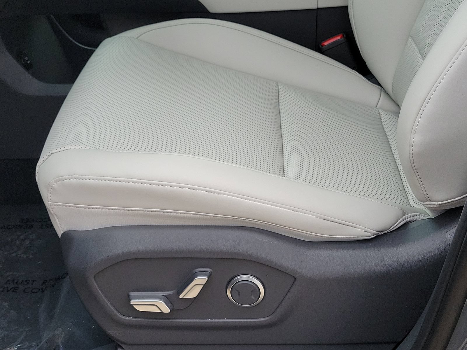 New 2026 Hyundai Santa Fe SEL FWD image 16