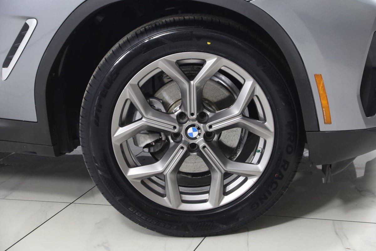 Used 2023 BMW X3 xDrive30i w/ Convenience Package w/ZPA AWD/4WD image 15