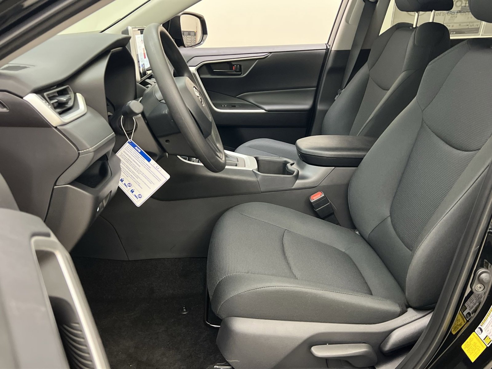 New 2025 Toyota RAV4 LE image 7