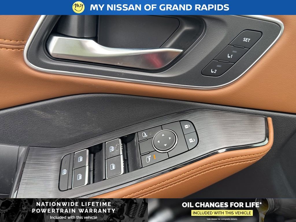 New 2026 Nissan Rogue Platinum w/ Platinum Premium Package image 18