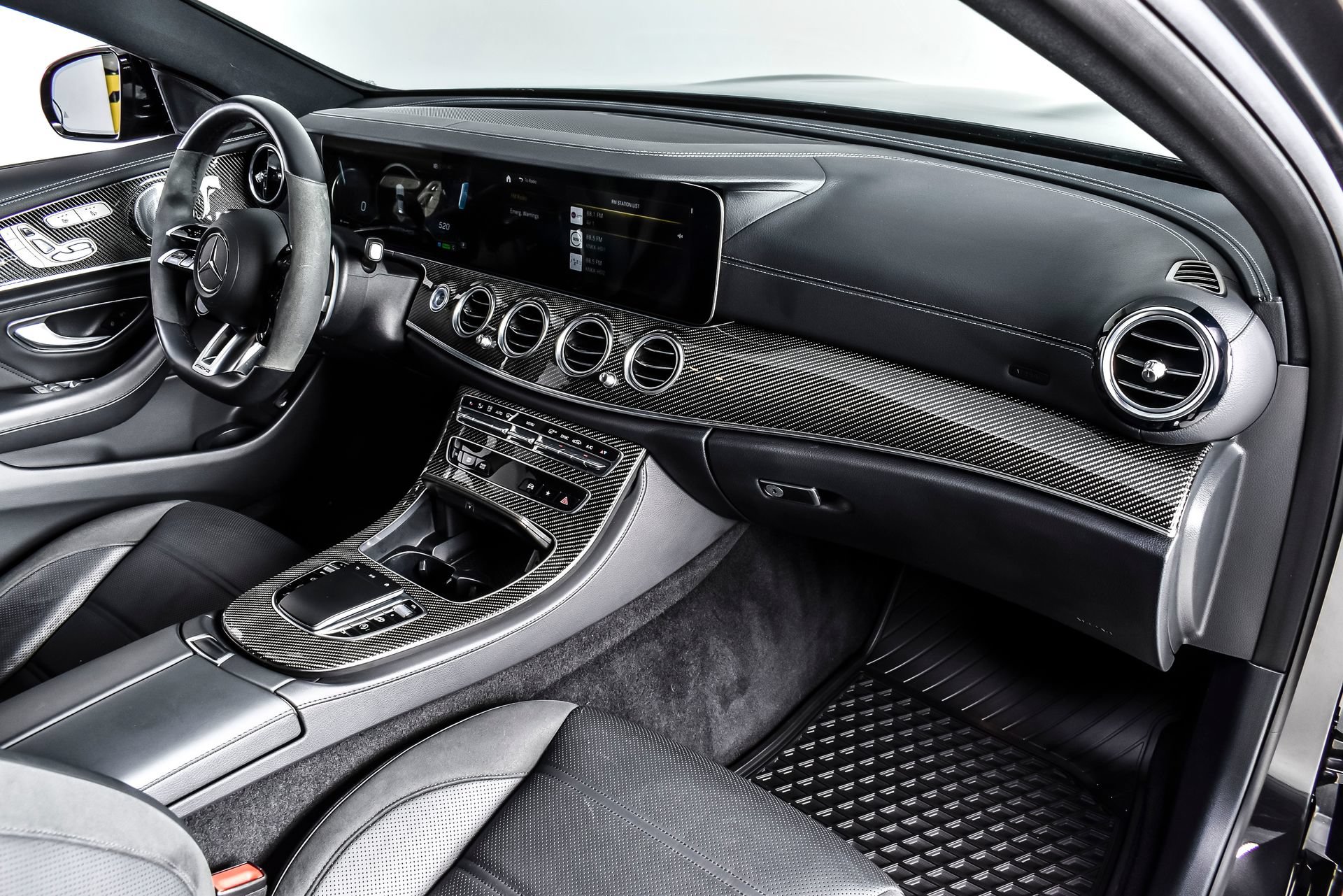 Used 2021 Mercedes-Benz E 53 AMG 4MATIC Sedan image 22