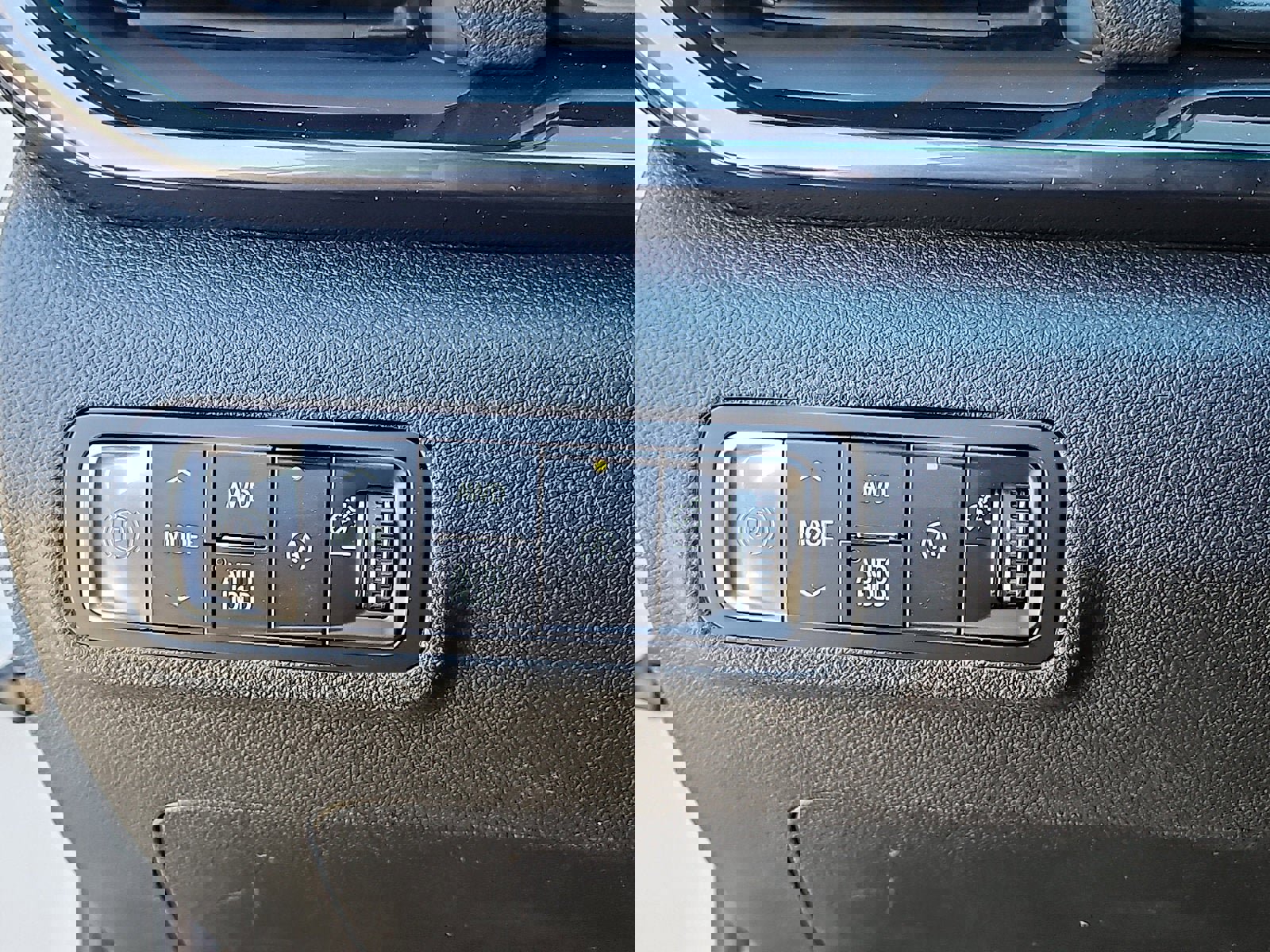 New 2026 GMC Terrain AT4 w/ Convenience Package III image 19