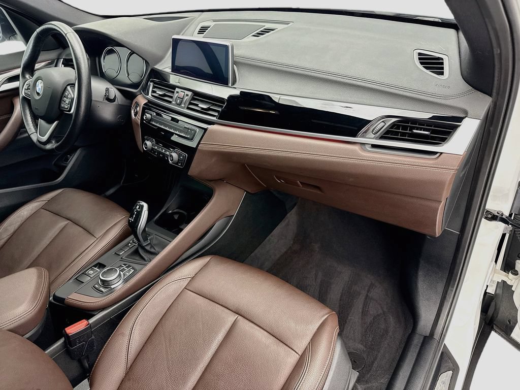 Used 2021 BMW X1 sDrive28i w/ Premium Package FWD image 16