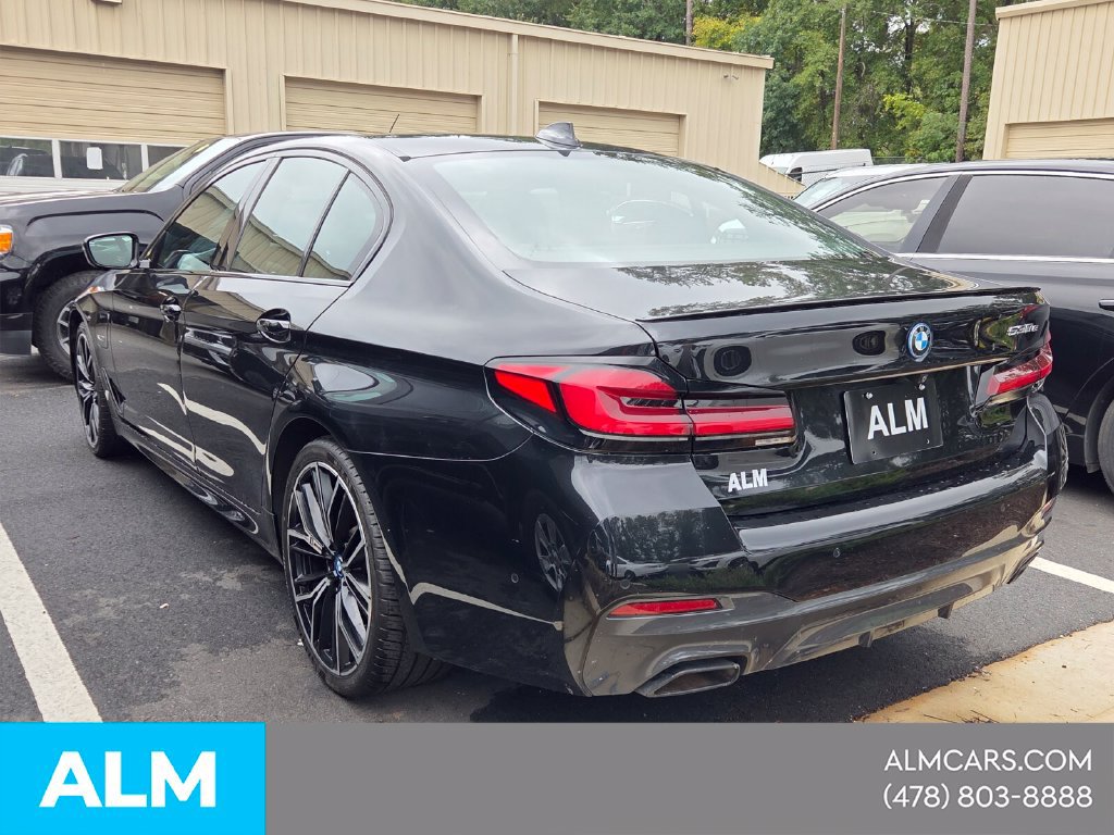 Used 2023 BMW 530e w/ M Sport Package RWD image 18