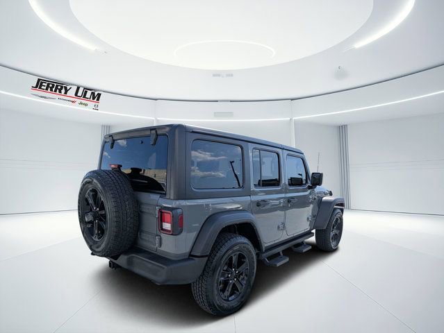 Used 2021 Jeep Wrangler Unlimited Sport AWD/4WD image 3