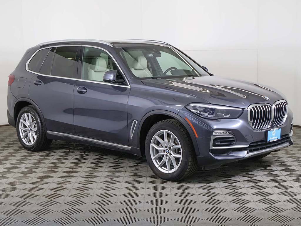 Used 2021 BMW X5 xDrive40i w/ Premium Package 2 image 2