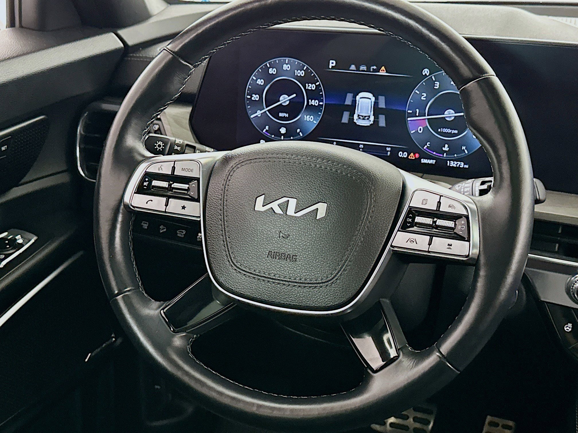 Used 2023 Kia Telluride SX X-Line AWD/4WD image 8