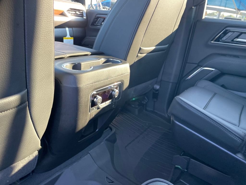 New 2026 GMC Yukon XL Denali image 26