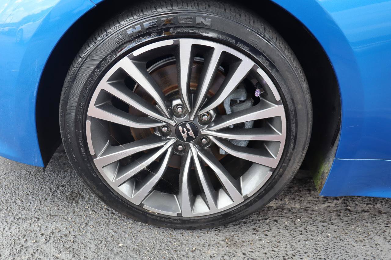 Used 2018 Kia Stinger Premium RWD image 31