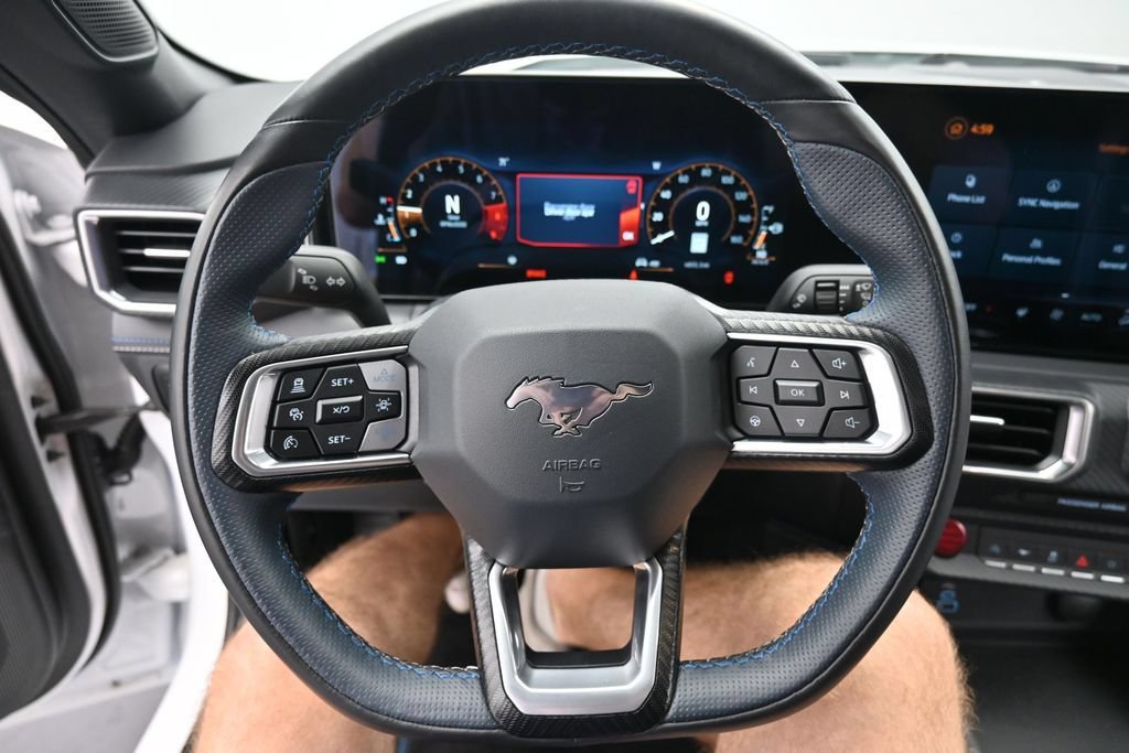 Used 2025 Ford Mustang GT Premium RWD image 13