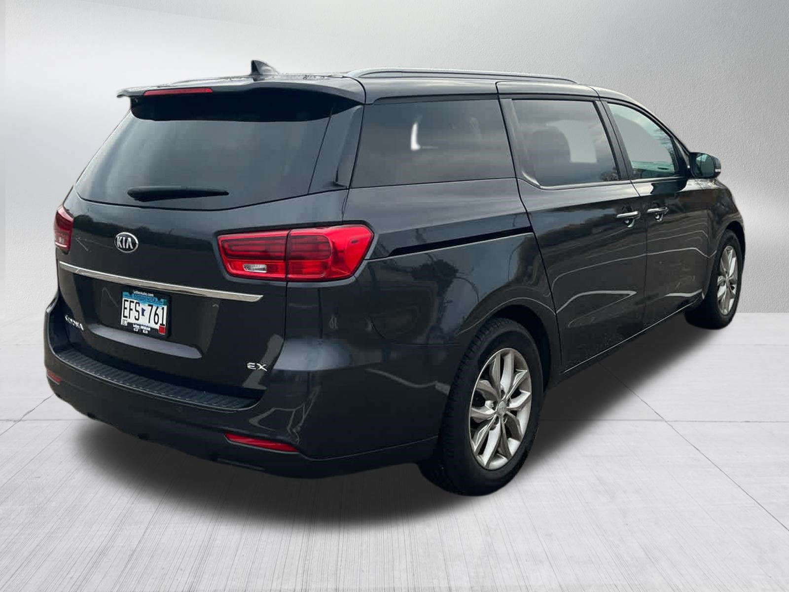 Used 2020 Kia Sedona EX FWD image 5