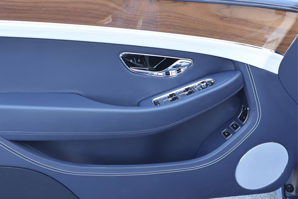 New 2026 Bentley Continental GTC image 13