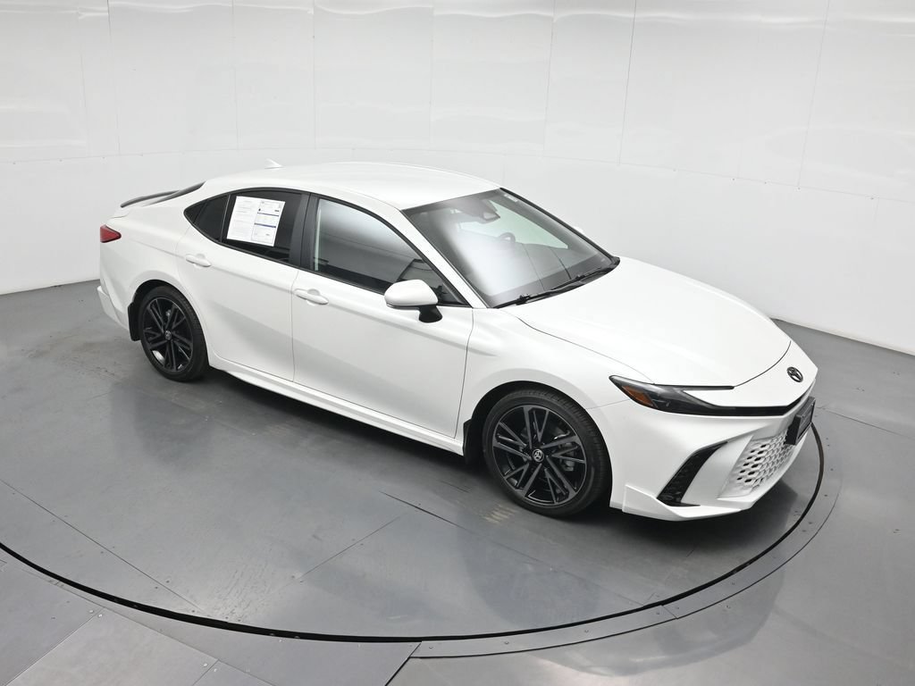 Used 2026 Toyota Camry XSE FWD image 38