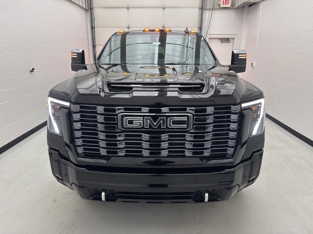New 2026 GMC Sierra 2500 Denali Ultimate image 2