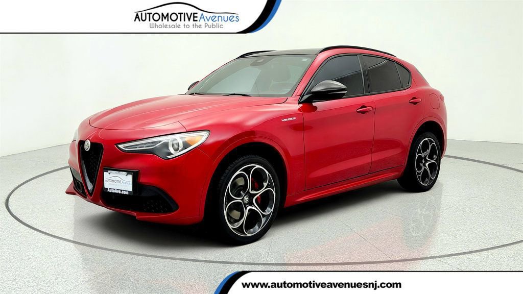 Used 2022 Alfa Romeo Stelvio Veloce