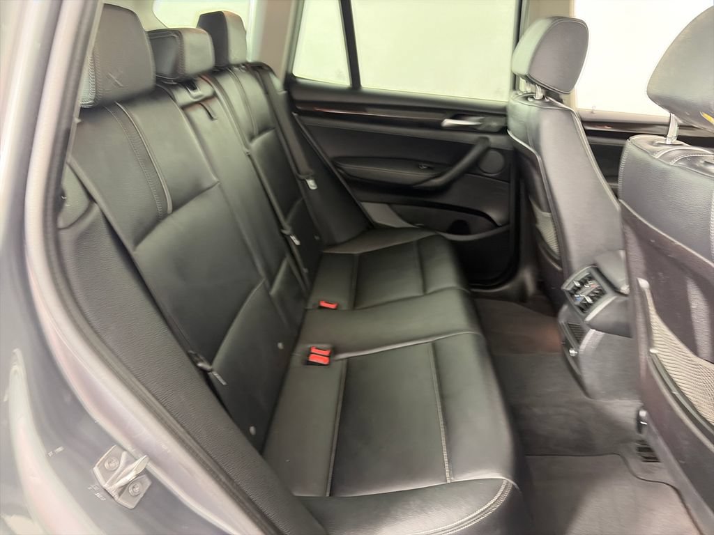 Used 2016 BMW X3 xDrive28i AWD/4WD image 29