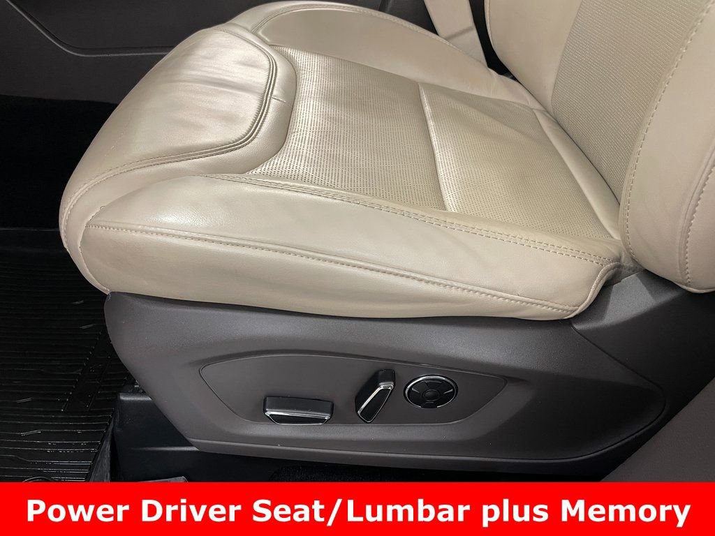 Used 2020 Ford Explorer Platinum AWD/4WD image 13