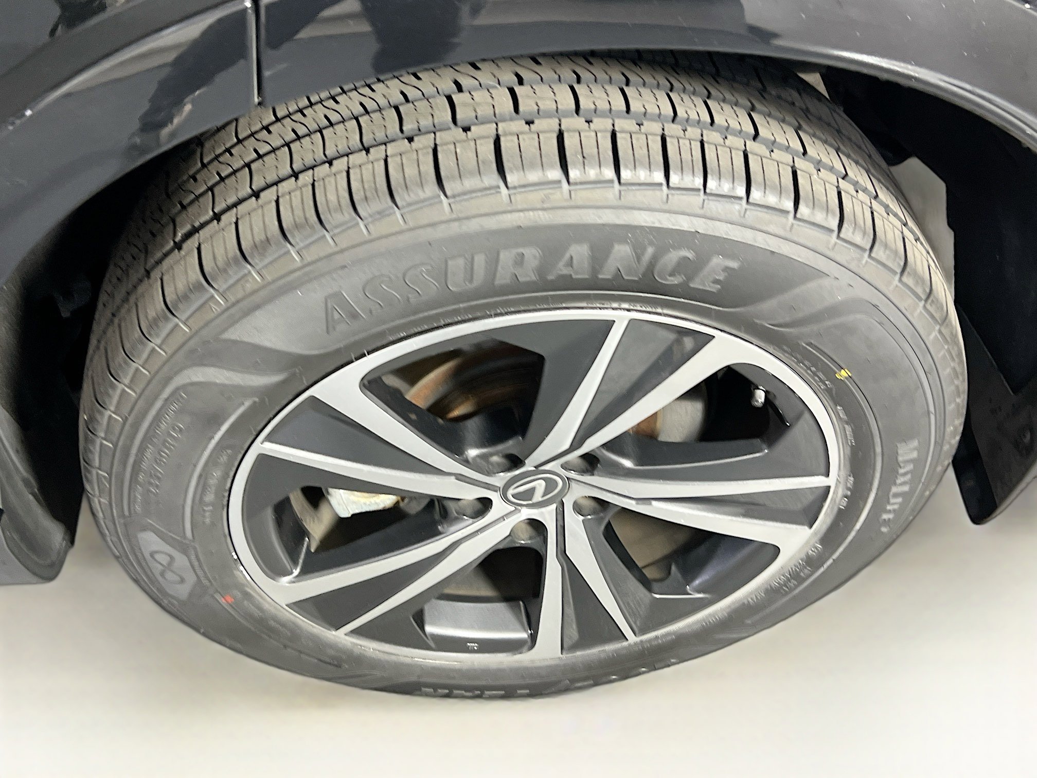 Used 2023 Lexus RX 350 Premium w/ Cold Area Package image 31