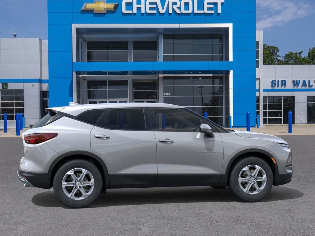 New 2026 Chevrolet Blazer LT image 5