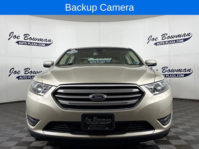 Used 2018 Ford Taurus SEL image 3