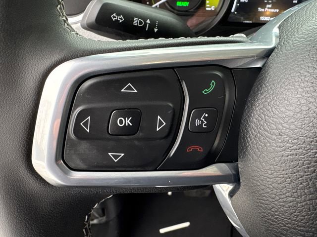 Used 2025 Jeep Wrangler Unlimited Sahara w/ Safety Group image 22