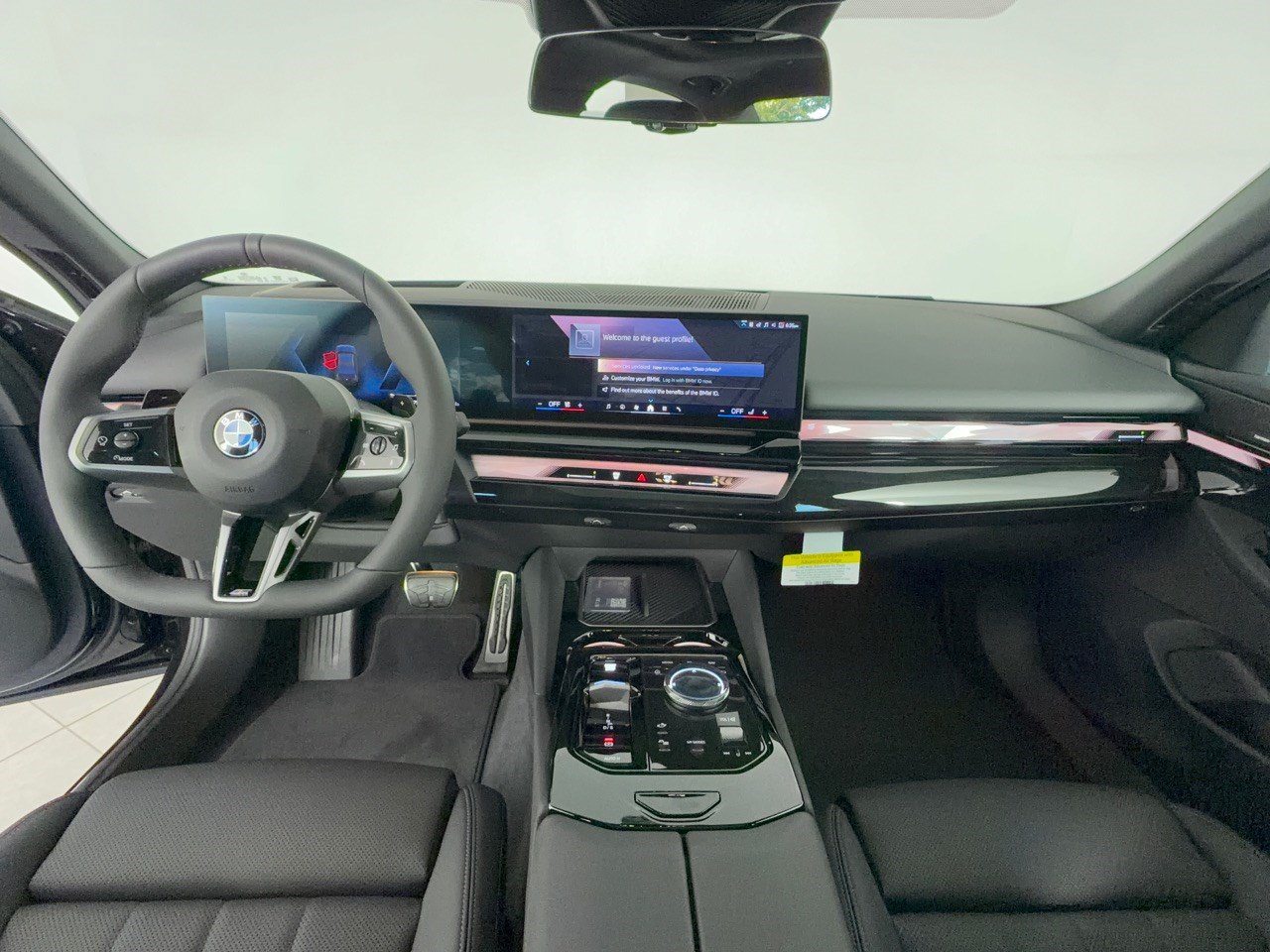 New 2027 BMW 530i xDrive w/ M Sport Package AWD/4WD image 4