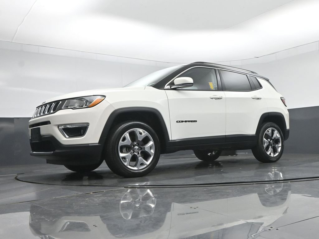 Used 2020 Jeep Compass Limited image 48