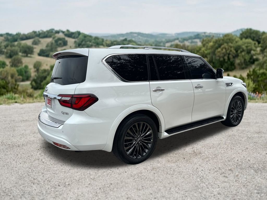 Used 2023 INFINITI QX80 Sensory w/ Cargo Package AWD/4WD image 10