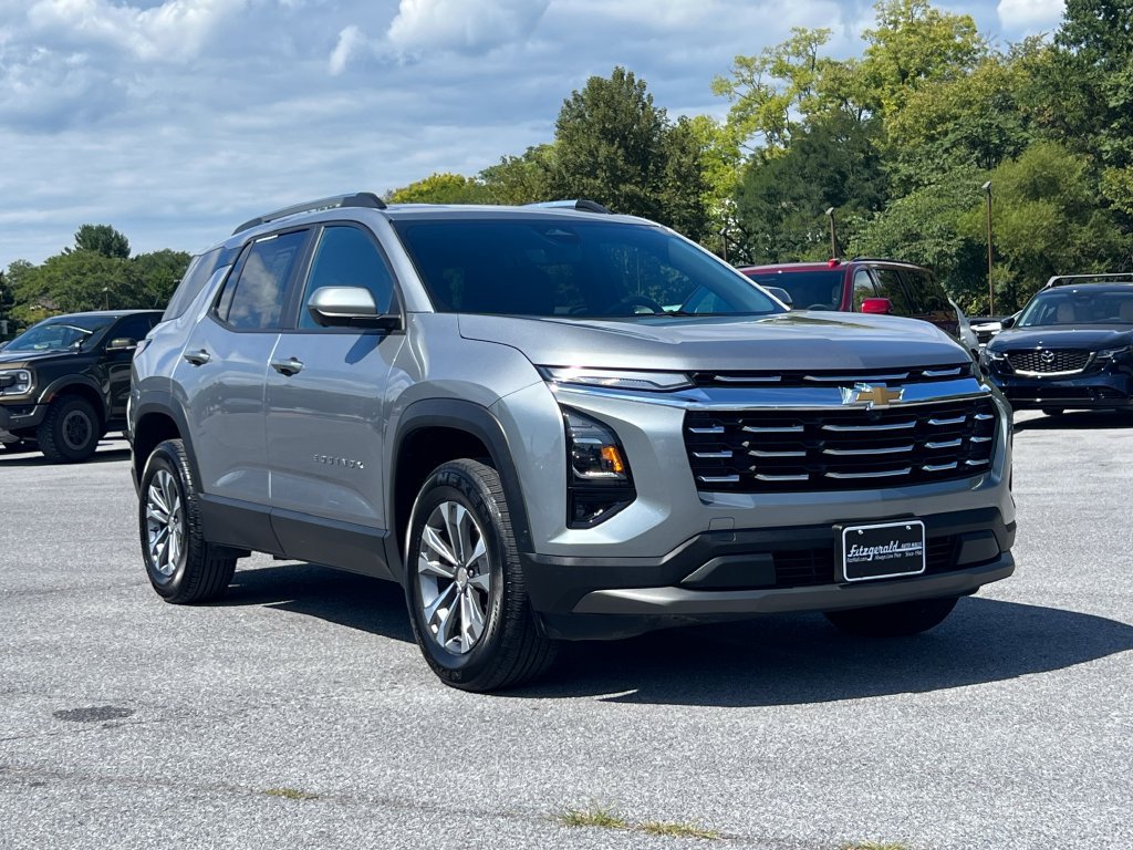 Used 2025 Chevrolet Equinox LT w/ Convenience Package II