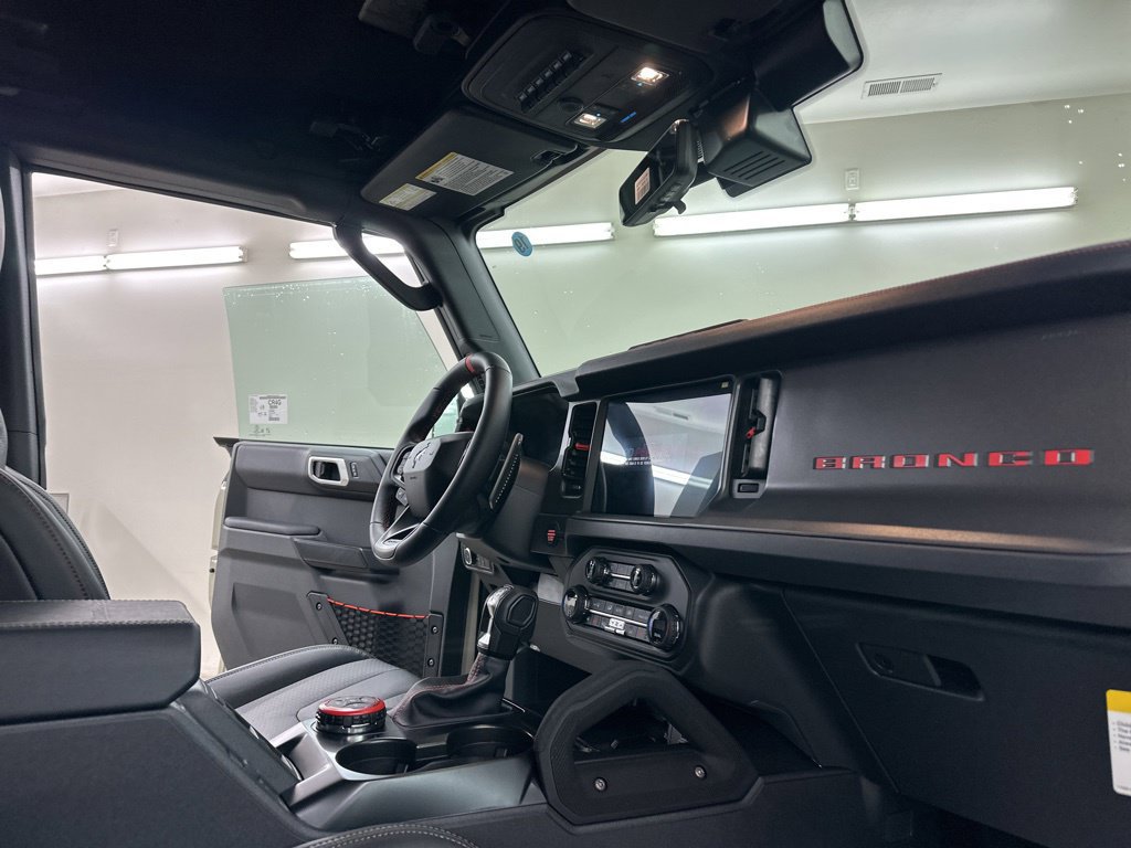 New 2026 Ford Bronco Raptor AWD/4WD image 17
