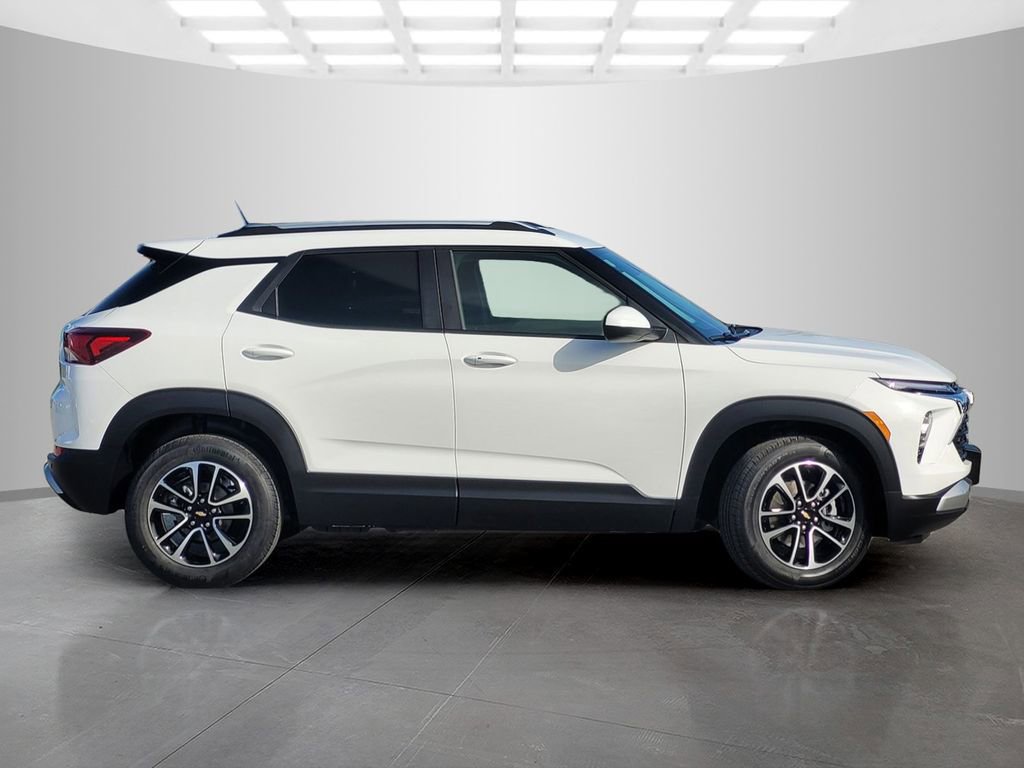 New 2026 Chevrolet TrailBlazer LT w/ Convenience Package image 4