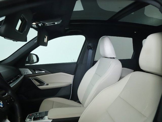 Certified 2023 BMW X1 xDrive28i w/ Premium Package AWD/4WD image 21