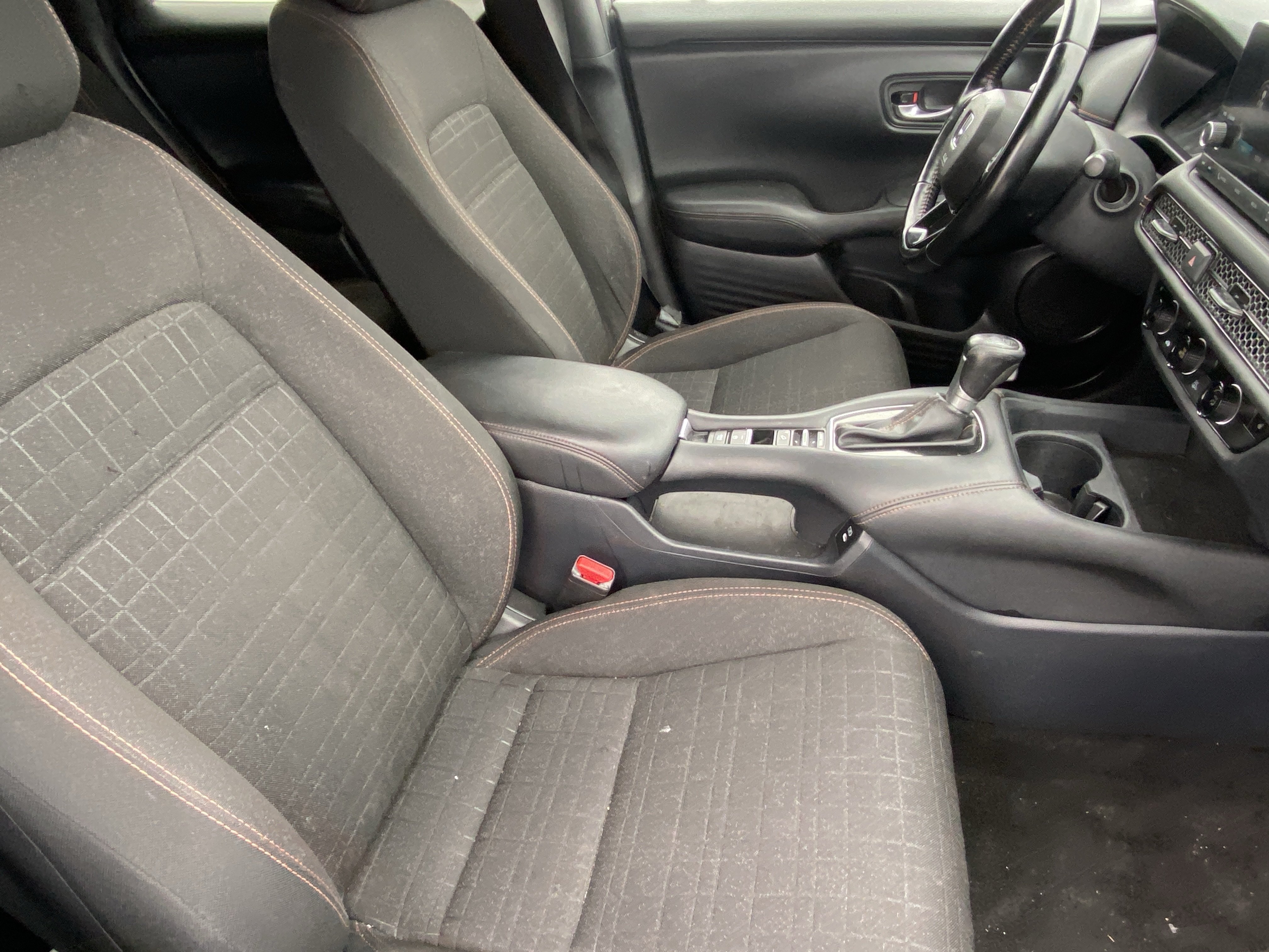 Used 2025 Honda HR-V Sport image 10