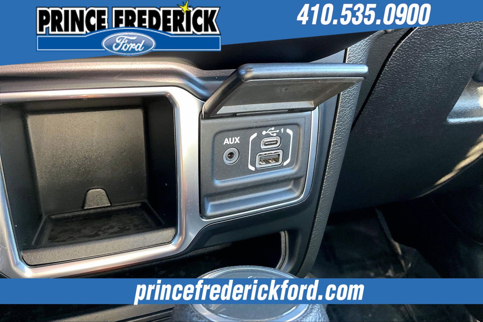 Used 2023 Jeep Gladiator Sport image 29