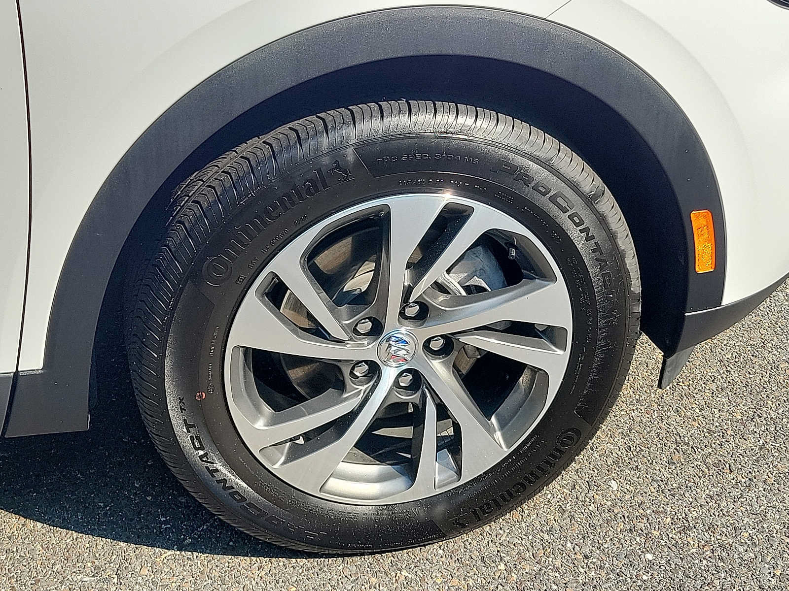 Used 2023 Buick Envision Essence FWD image 8