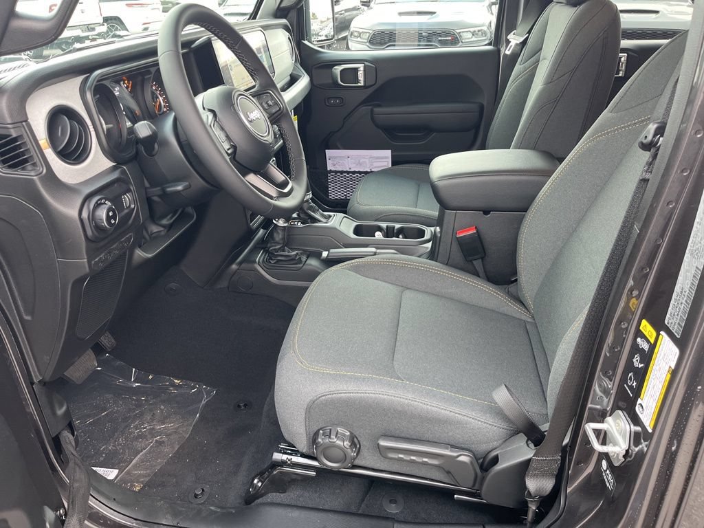 New 2026 Jeep Gladiator Sport AWD/4WD image 19