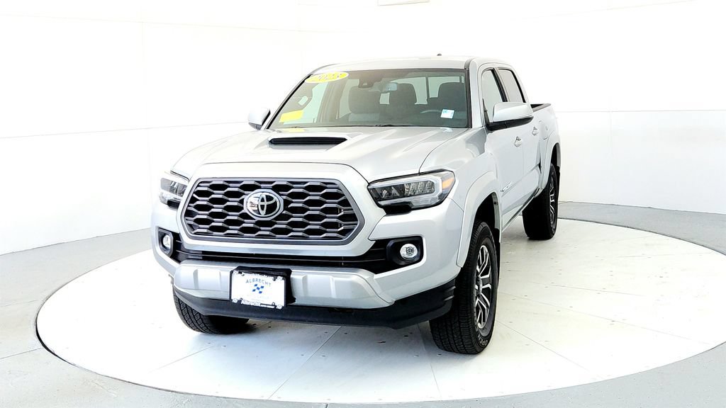 Certified 2023 Toyota Tacoma TRD Sport w/ Technology Package AWD/4WD image 2