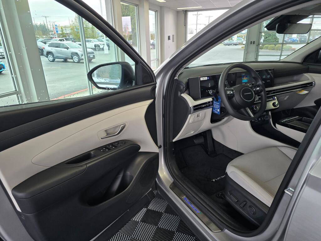 New 2026 Hyundai Tucson SEL image 32