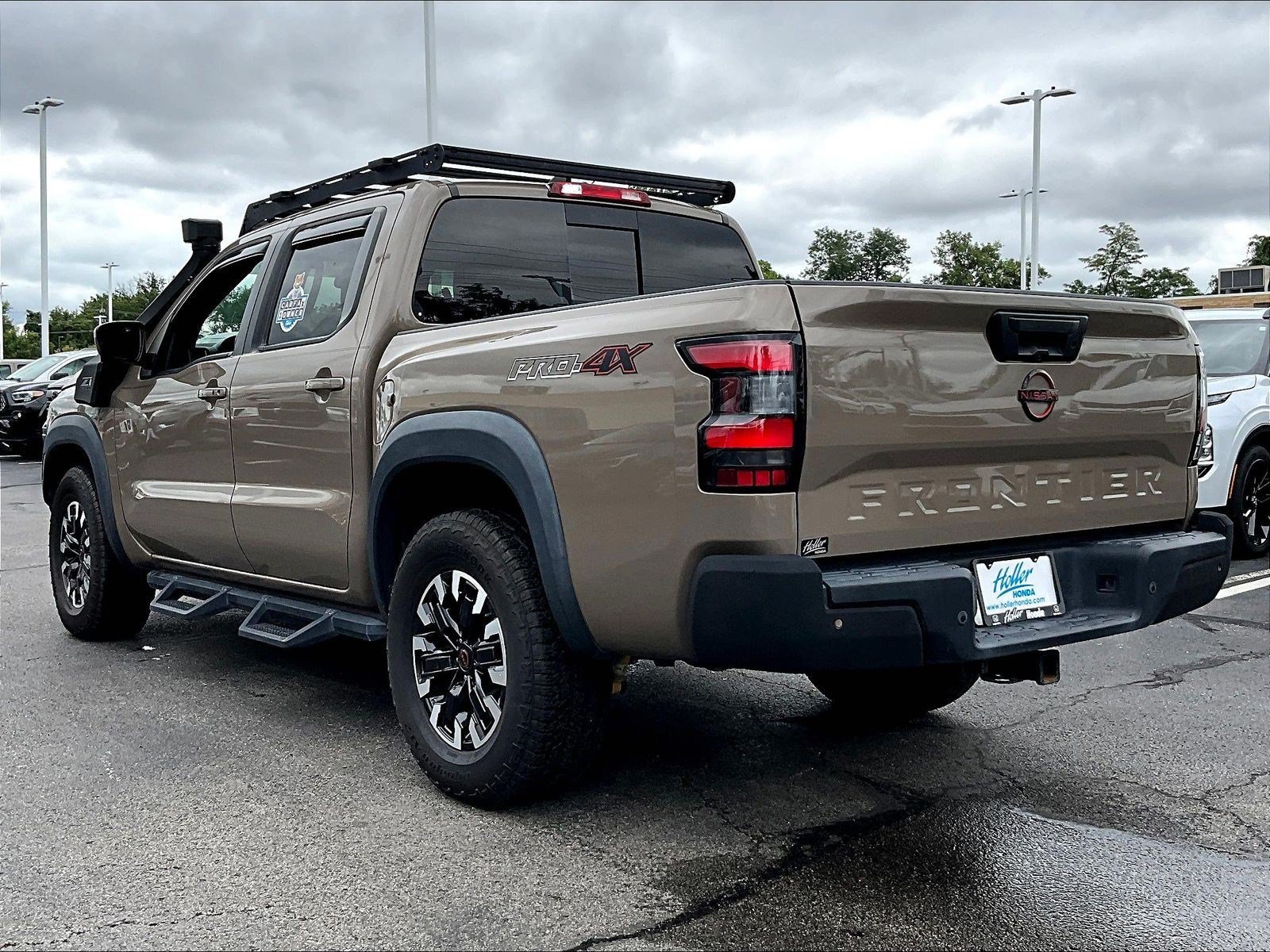 Used 2023 Nissan Frontier PRO-4X w/ Pro Convenience Package AWD/4WD image 4