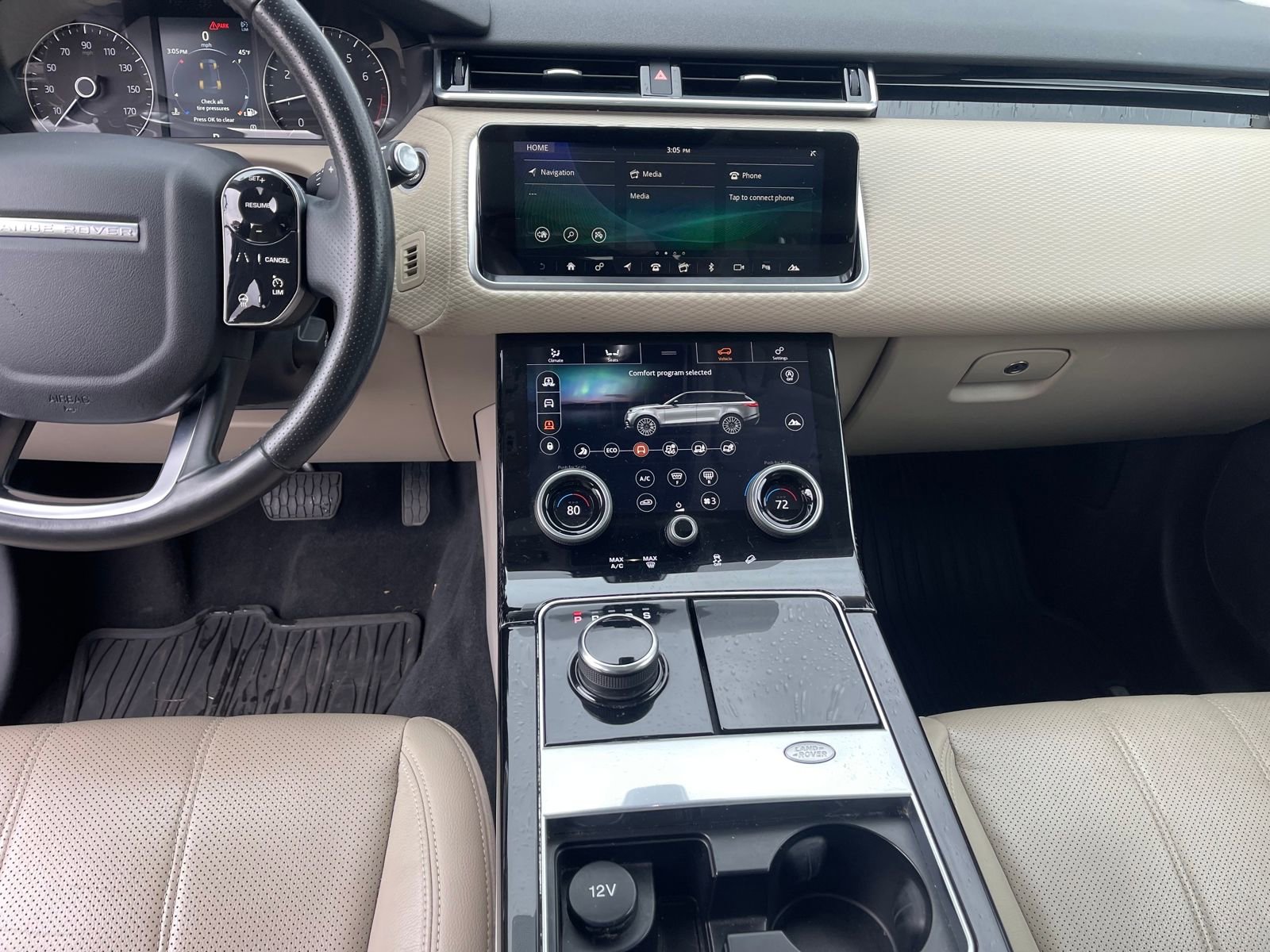 Used 2018 Land Rover Range Rover Velar S image 12