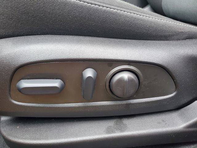 Certified 2023 Chevrolet Blazer LT w/ Convenience Package image 21